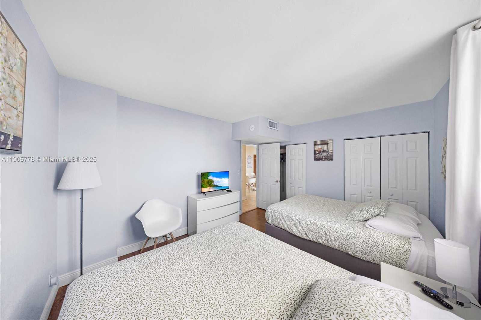 Small Image of 3801 SOUTH OCEAN DR #15R, Hollywood Number 17