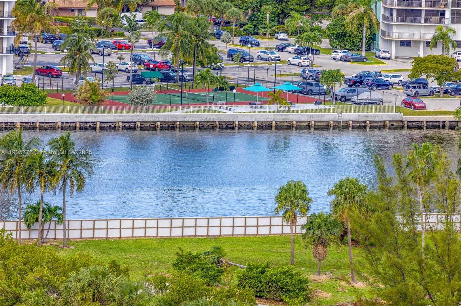 Small Image of 3801 SOUTH OCEAN DR #15R, Hollywood Number 21