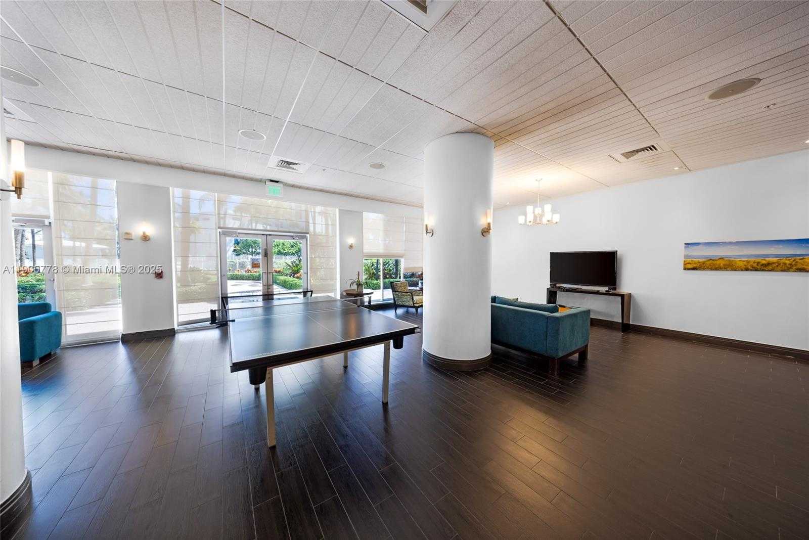 Small Image of 3801 SOUTH OCEAN DR #15R, Hollywood Number 25