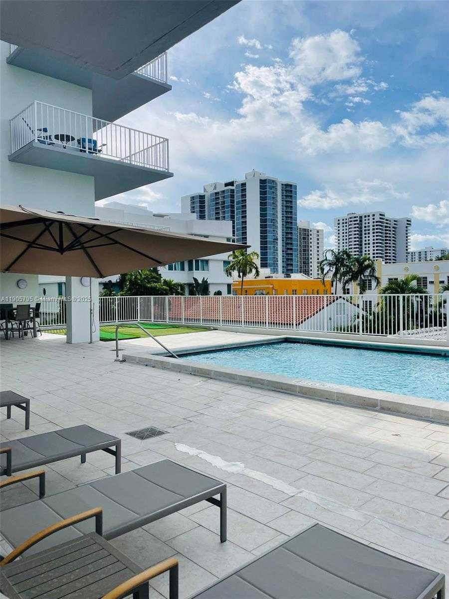 Small Image of 2829 INDIAN CREEK DR #1403, Miami Beach Number 34