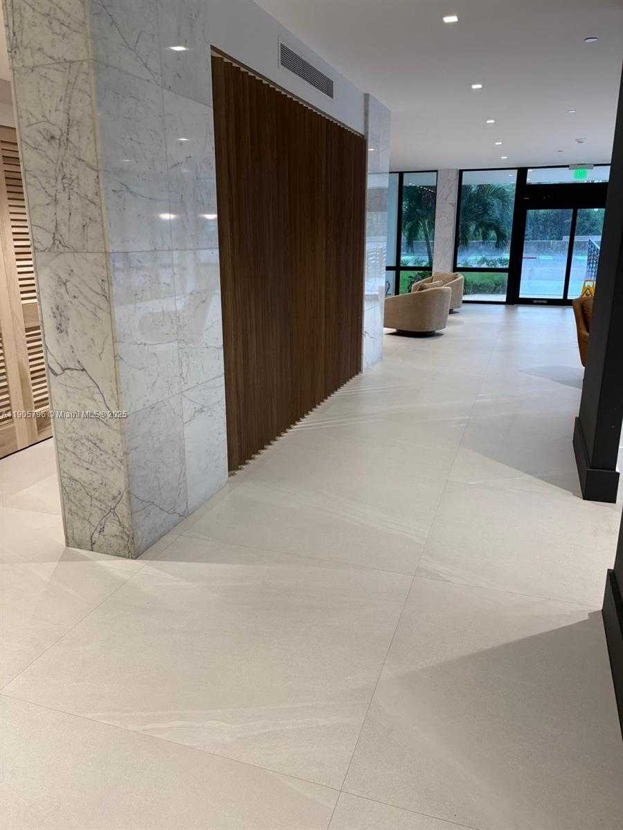 Small Image of 2829 INDIAN CREEK DR #608, Miami Beach Number 13