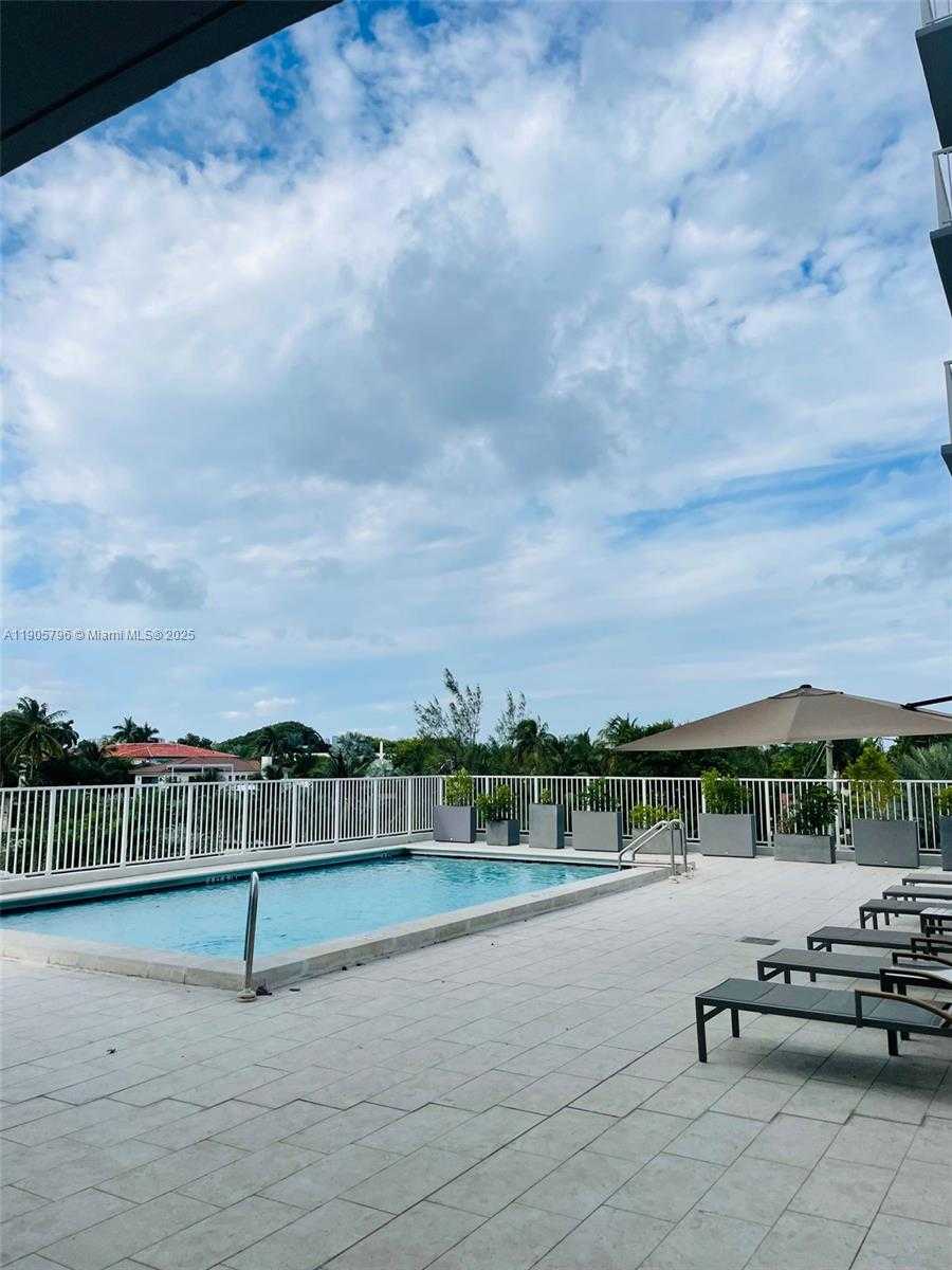 Small Image of 2829 INDIAN CREEK DR #608, Miami Beach Number 22