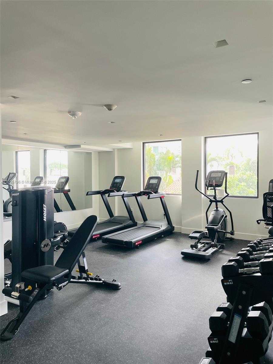 Small Image of 2829 INDIAN CREEK DR #608, Miami Beach Number 23