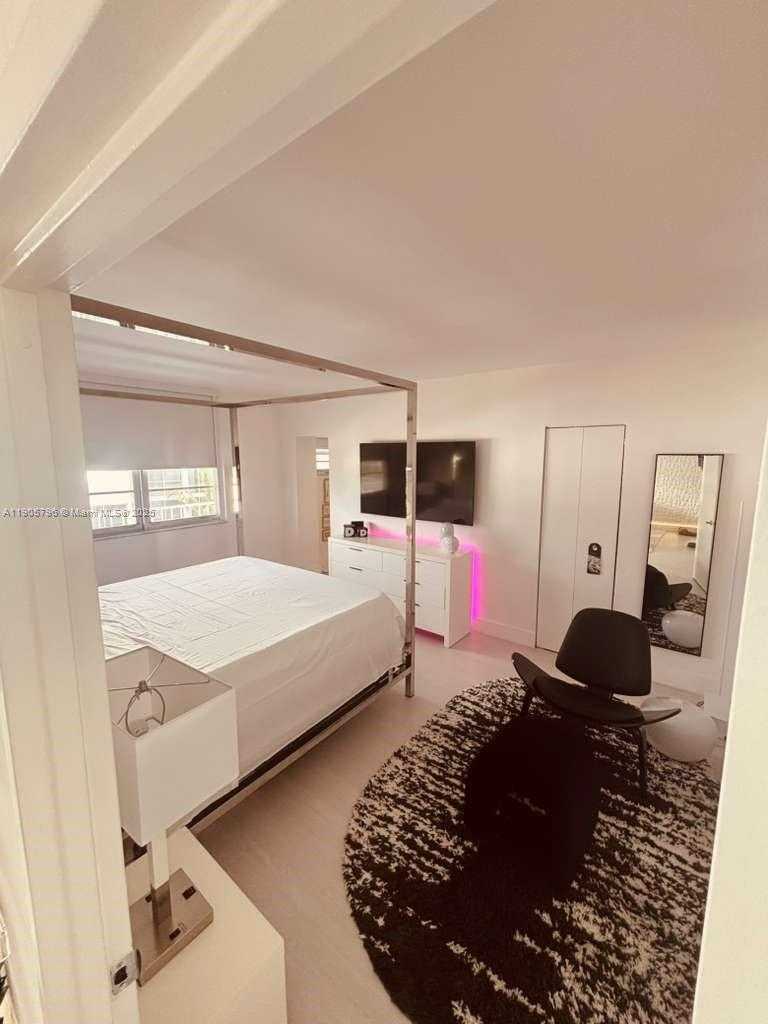 Small Image of 2829 INDIAN CREEK DR #608, Miami Beach Number 7