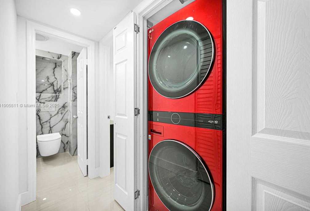 Small Image of 410 SOUTH EAST 2ND ST #223, Hallandale Beach Number 20