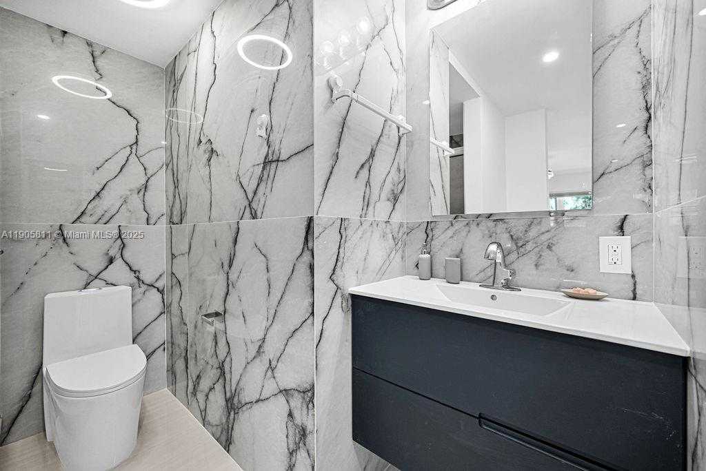 Small Image of 410 SOUTH EAST 2ND ST #223, Hallandale Beach Number 8