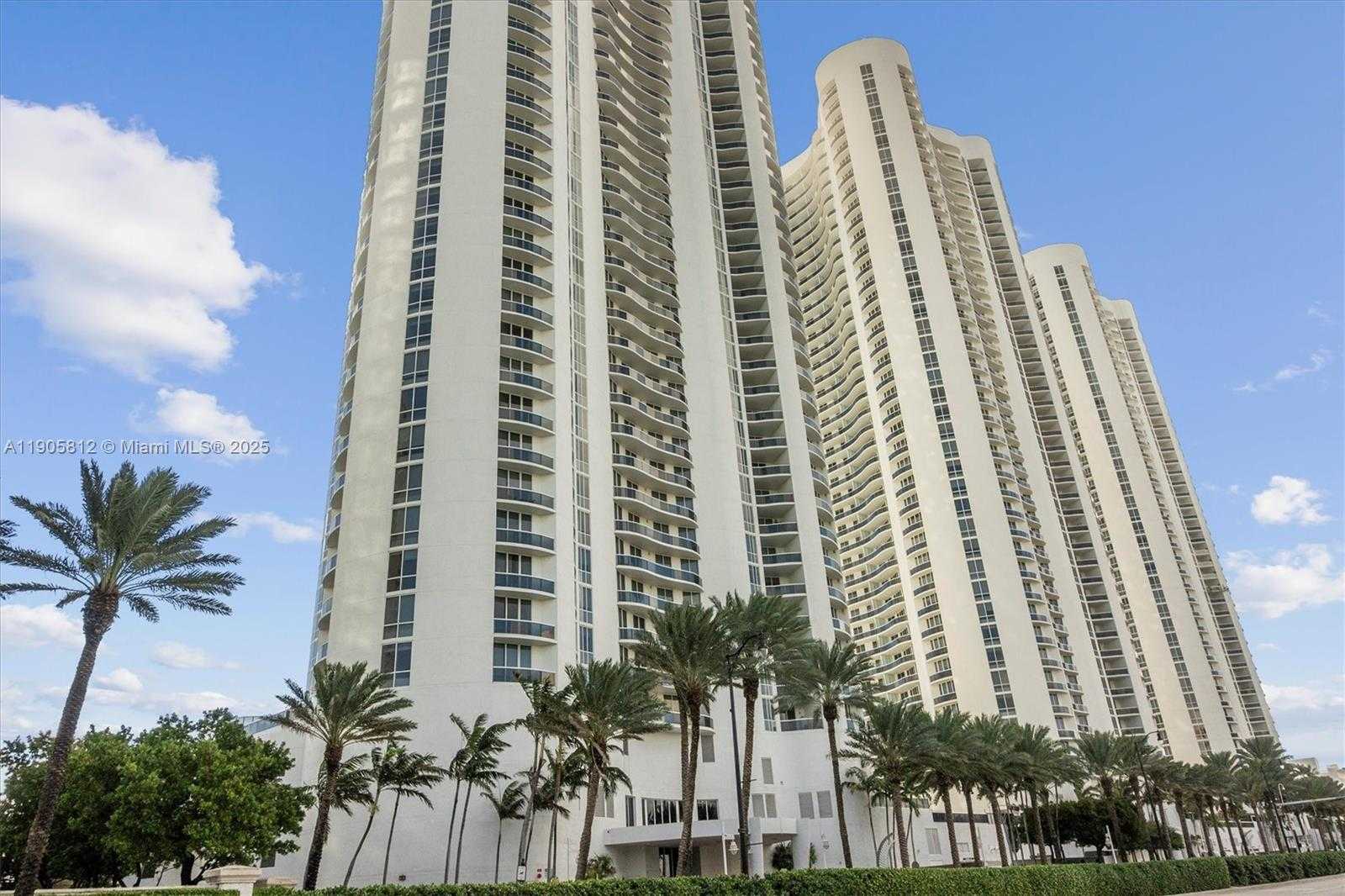 Small Image of 15811 COLLINS AVE #3405, Sunny Isles Beach Number 3