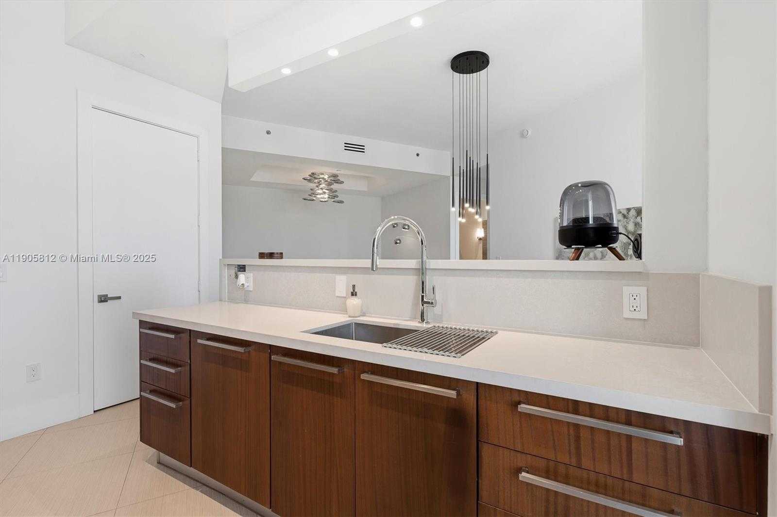 Small Image of 15811 COLLINS AVE #3405, Sunny Isles Beach Number 34