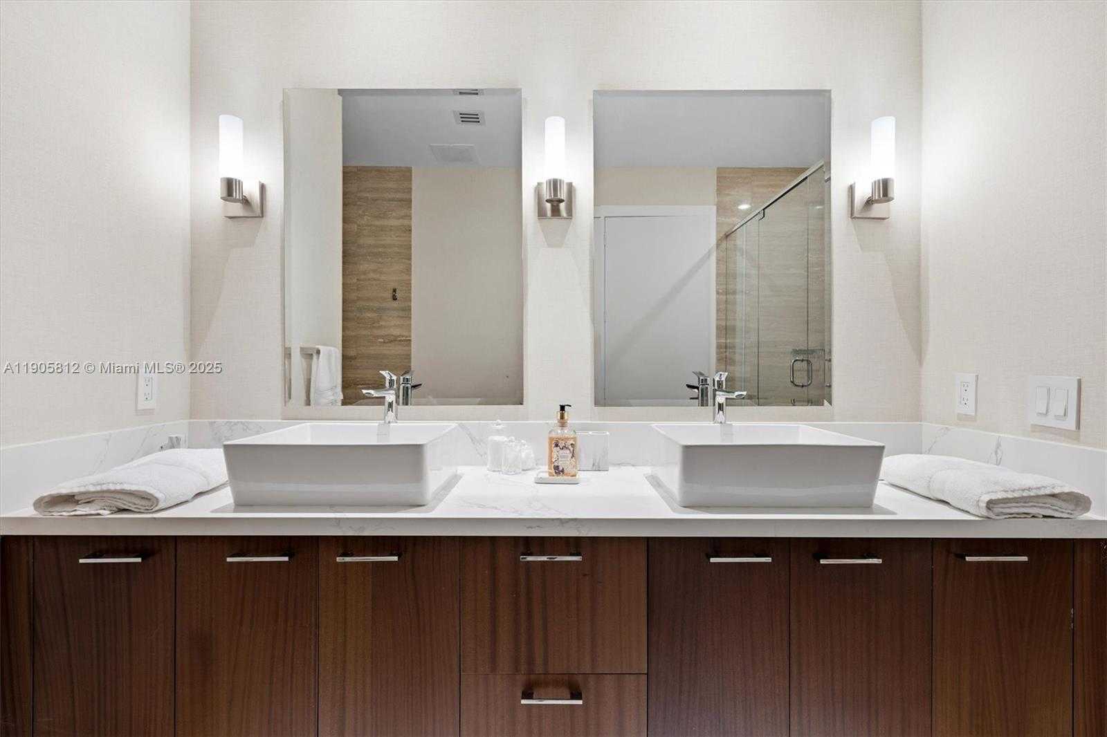 Small Image of 15811 COLLINS AVE #3405, Sunny Isles Beach Number 43