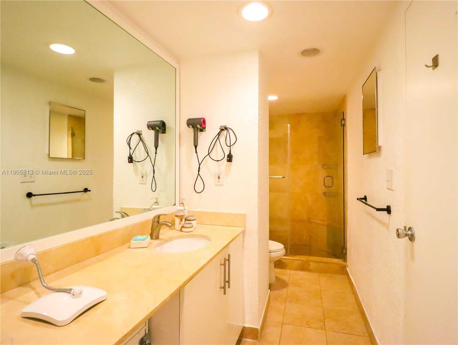 Small Image of 4001 SOUTH OCEAN DR #7H, Hollywood Number 15