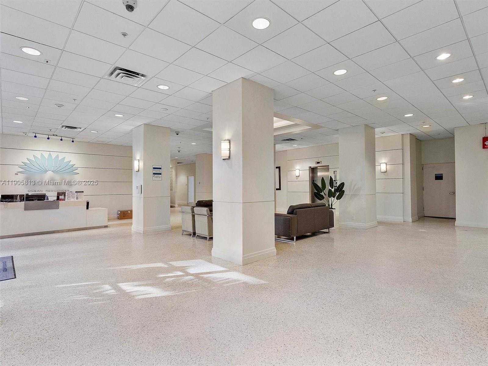 Small Image of 4001 SOUTH OCEAN DR #7H, Hollywood Number 6