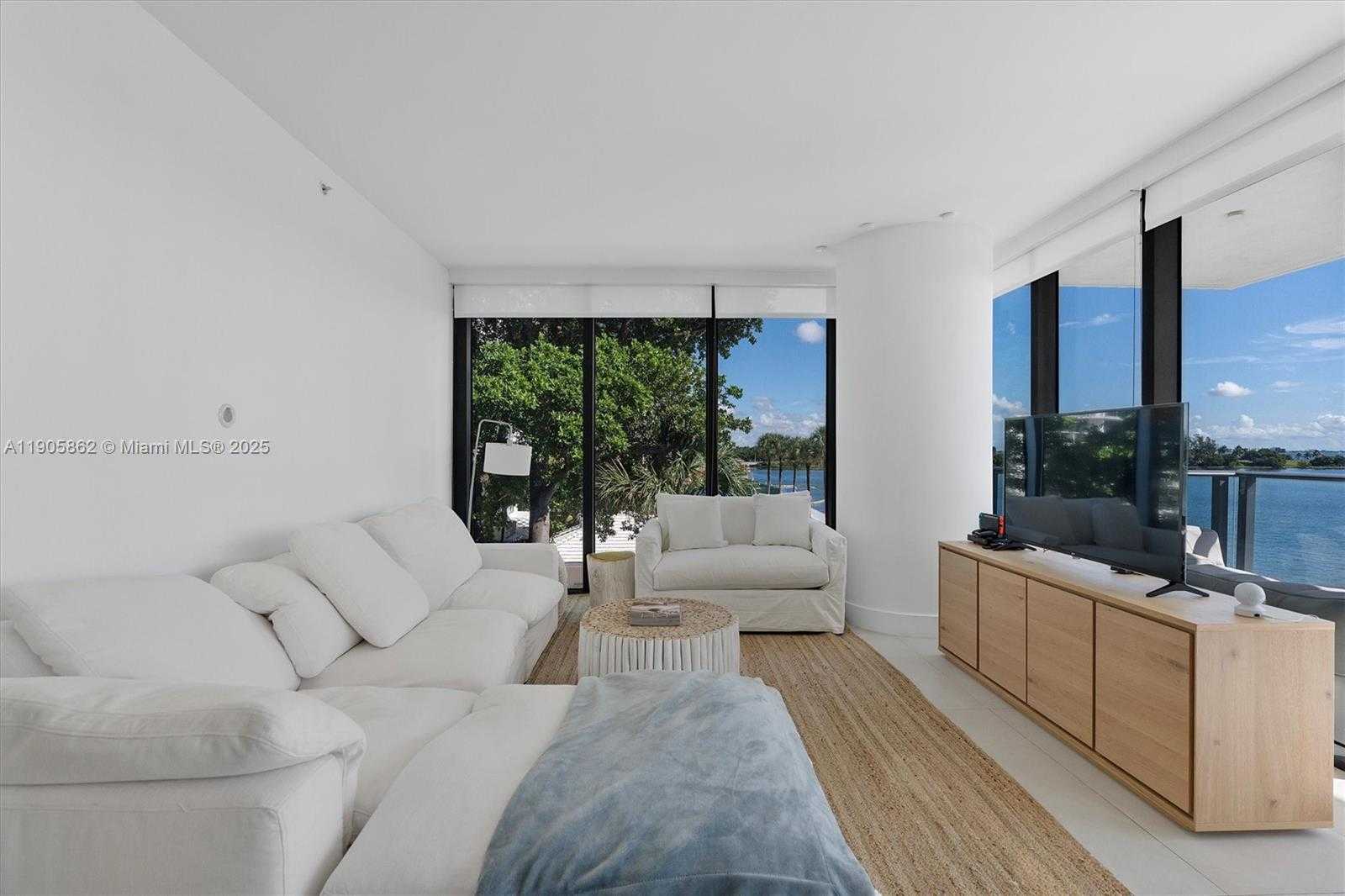 Small Image of 3131 NORTH EAST 7TH AVE #306, Miami Number 12