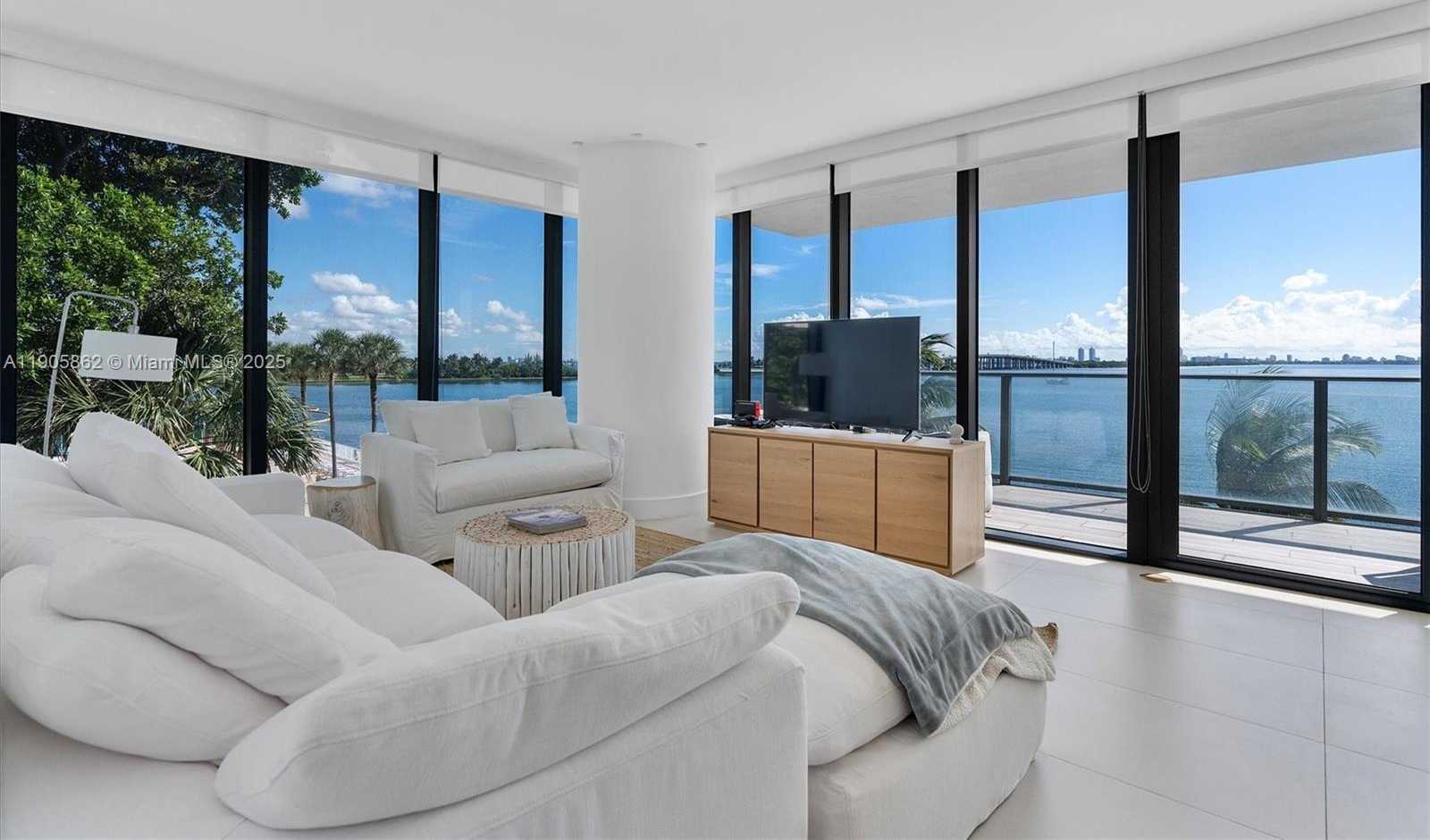 Small Image of 3131 NORTH EAST 7TH AVE #306, Miami Number 13