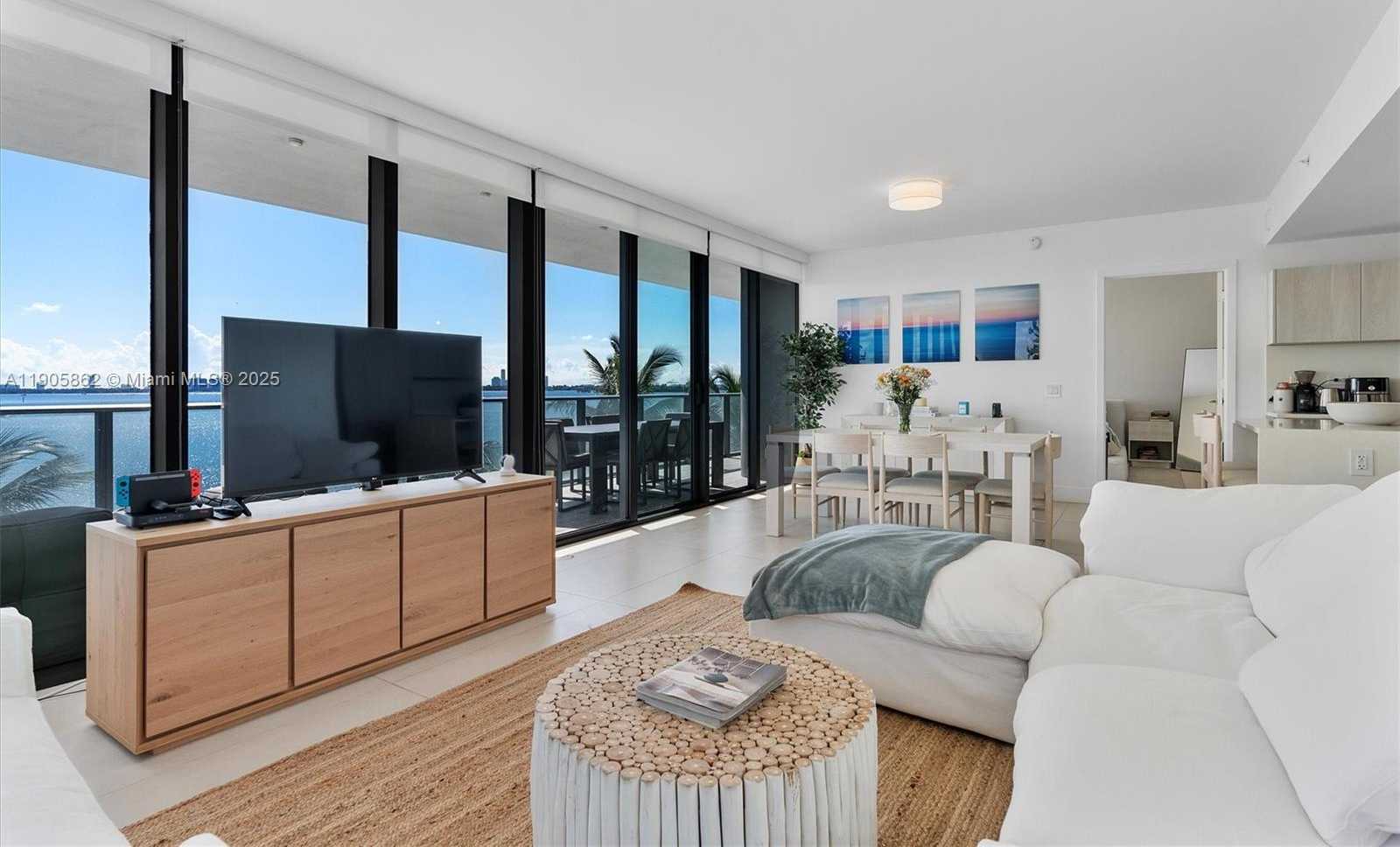 Small Image of 3131 NORTH EAST 7TH AVE #306, Miami Number 14