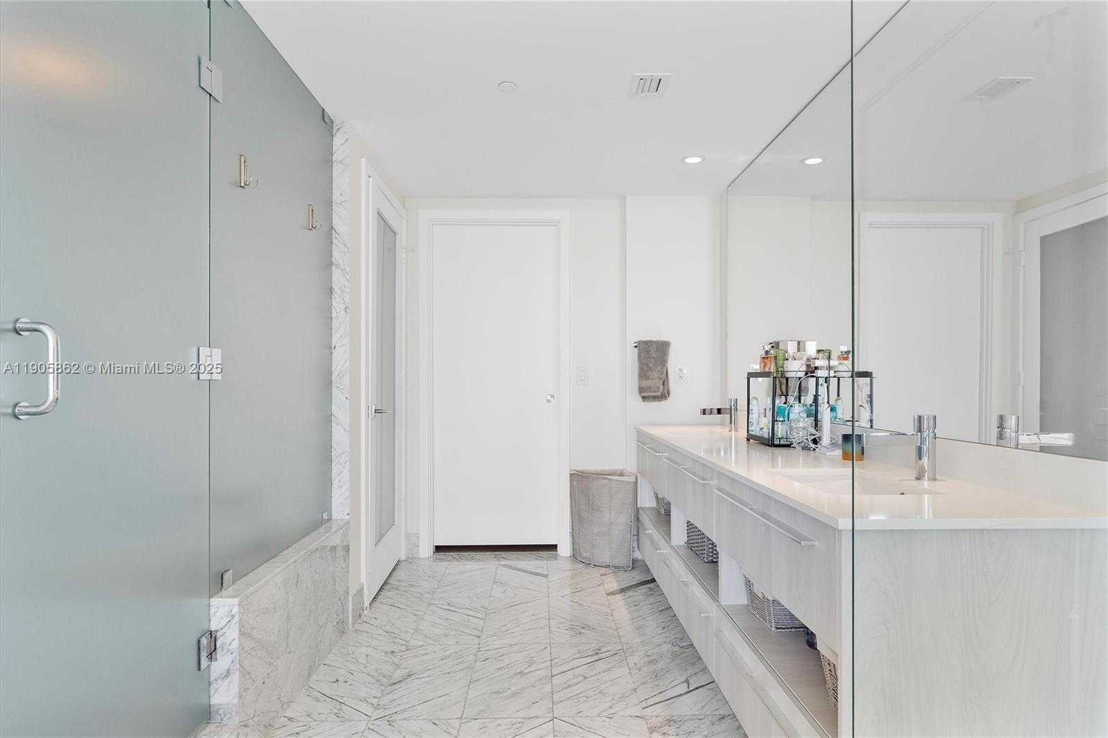 Small Image of 3131 NORTH EAST 7TH AVE #306, Miami Number 24