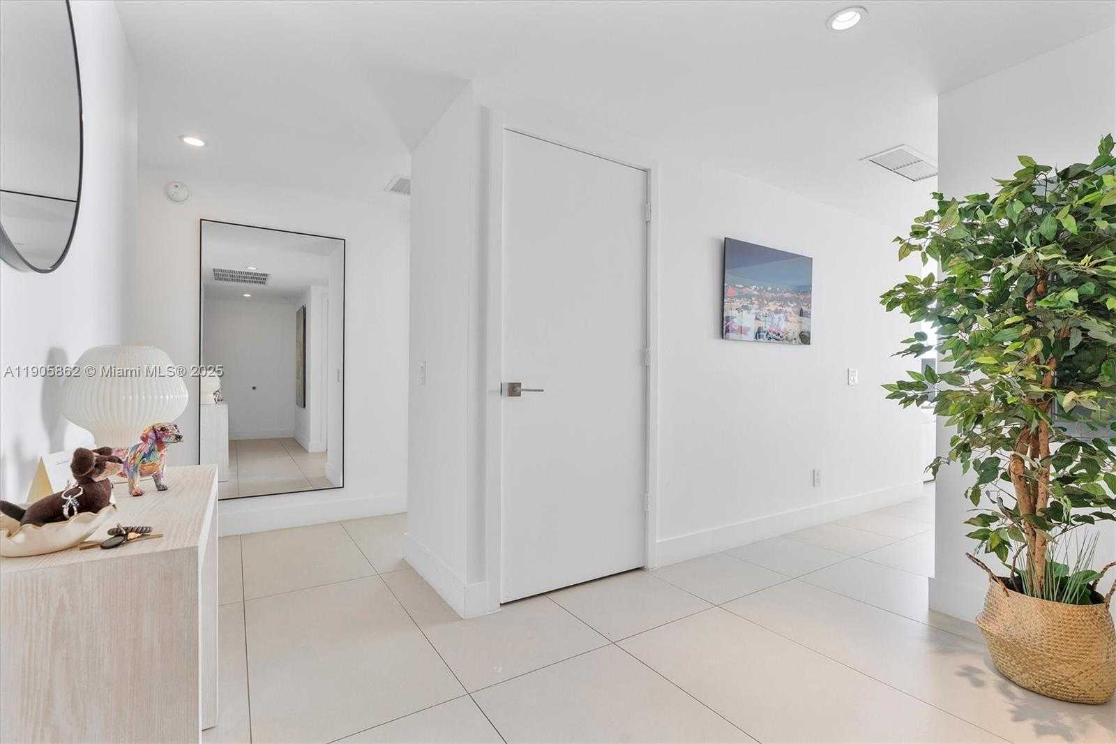 Small Image of 3131 NORTH EAST 7TH AVE #306, Miami Number 36