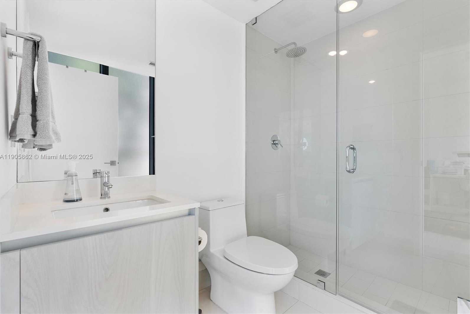 Small Image of 3131 NORTH EAST 7TH AVE #306, Miami Number 45