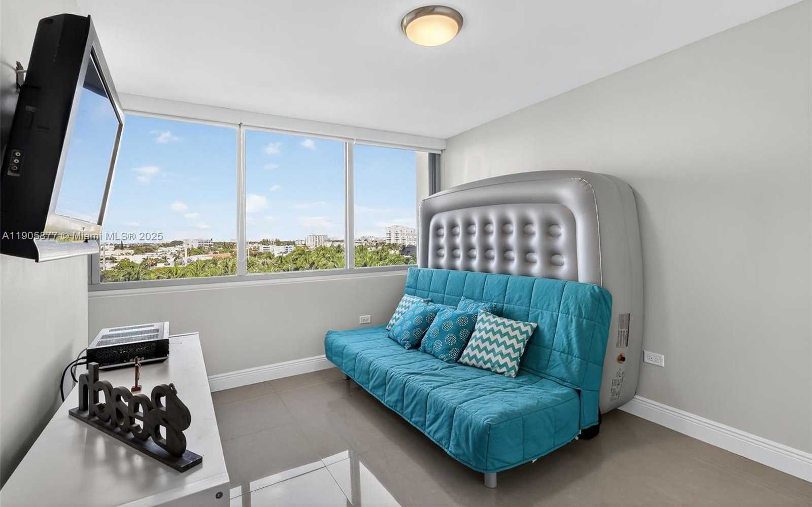 Small Image of 7135 COLLINS AVE #705, Miami Beach Number 19