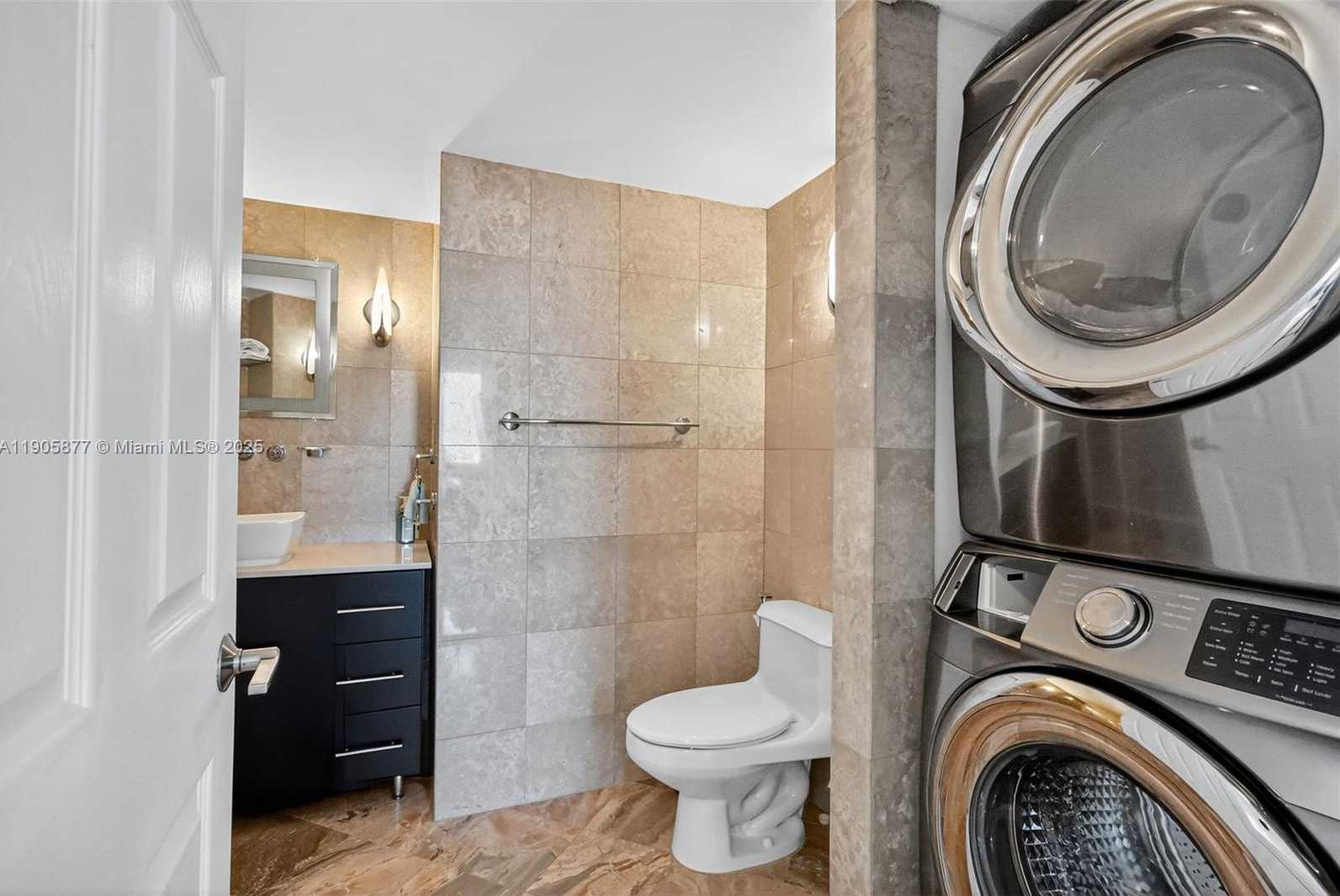 Small Image of 7135 COLLINS AVE #705, Miami Beach Number 33