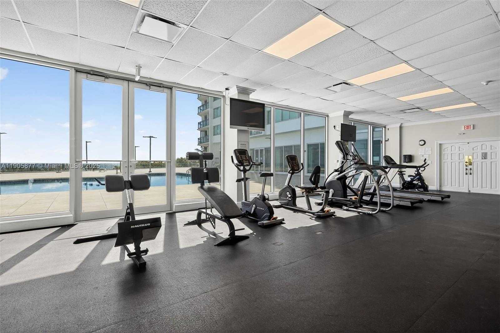 Small Image of 7135 COLLINS AVE #705, Miami Beach Number 52