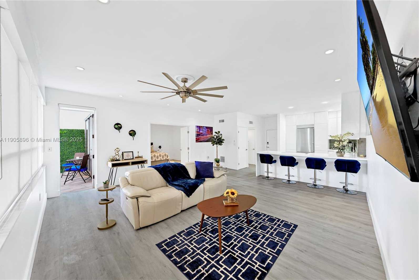 Small Image of 11 ISLAND AVE #309, Miami Beach Number 12