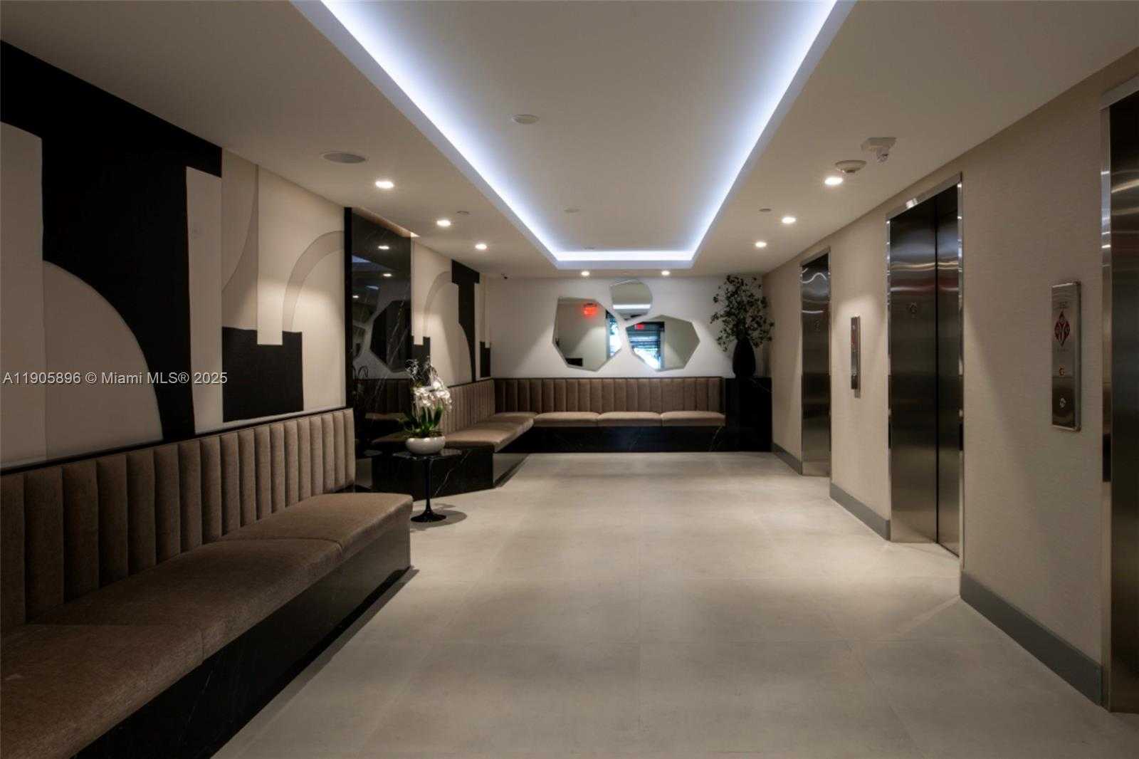 Small Image of 11 ISLAND AVE #309, Miami Beach Number 2