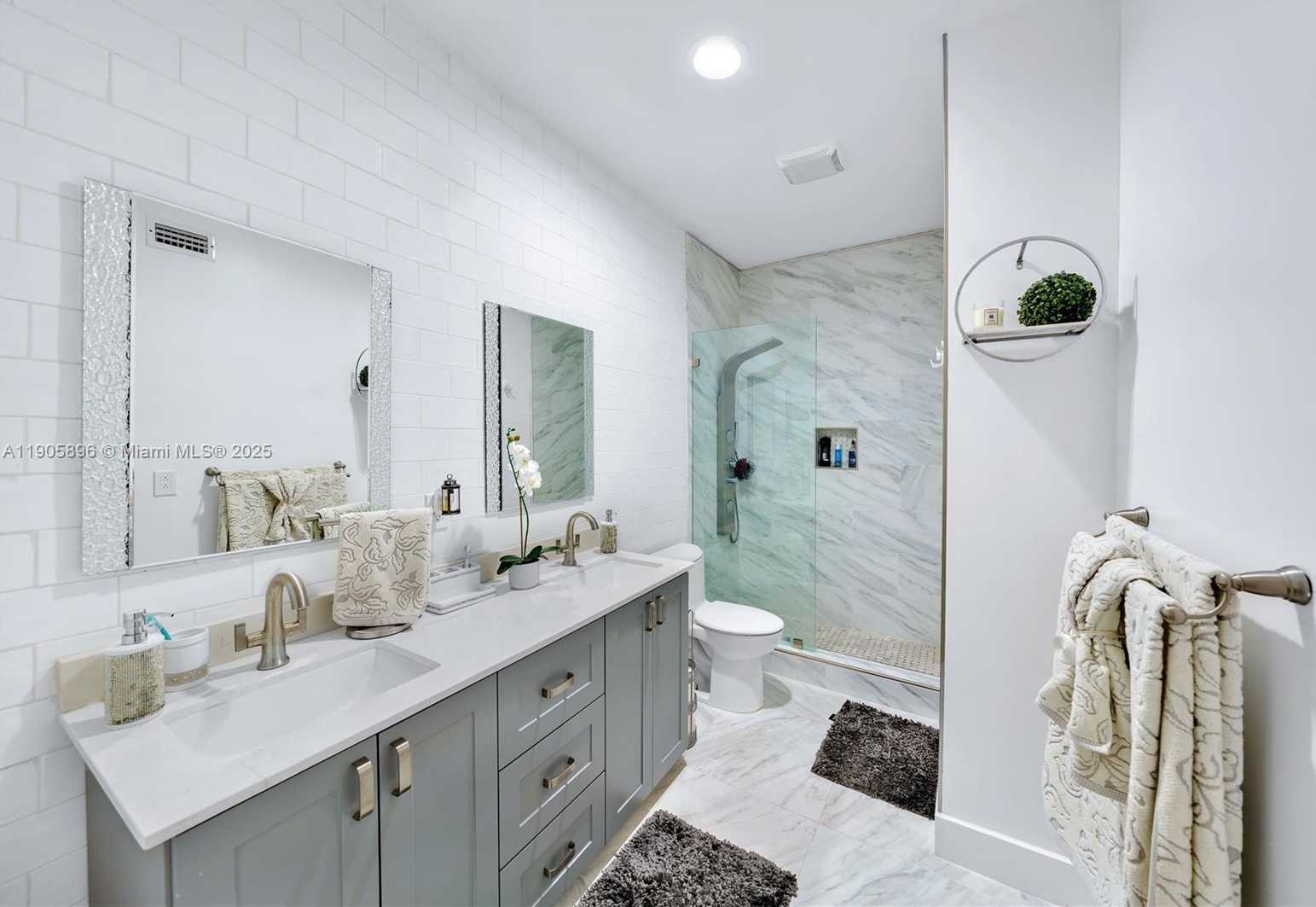 Small Image of 11 ISLAND AVE #309, Miami Beach Number 23