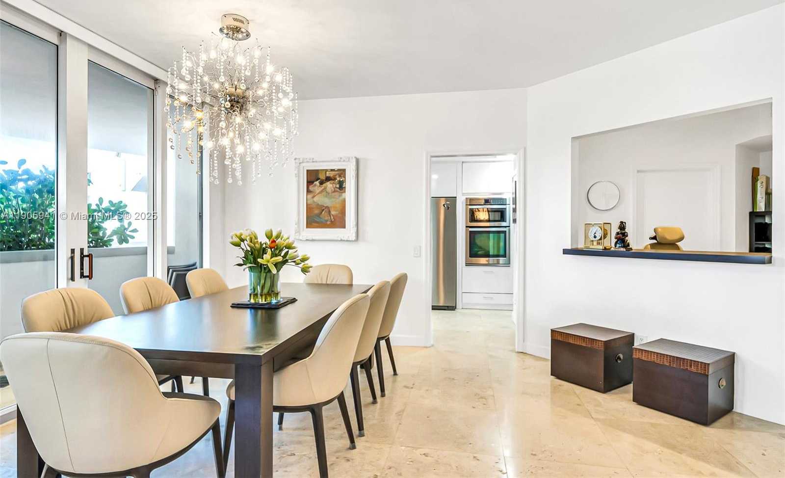 Small Image of 21050 POINT PL #401, Aventura Number 4