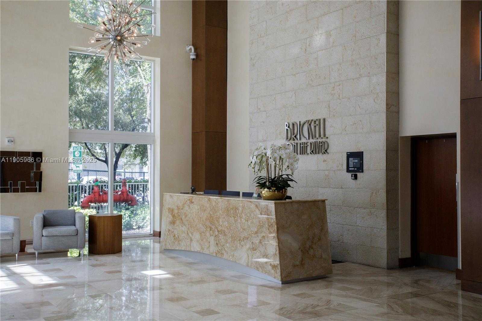 Small Image of 31 SOUTH EAST 5TH ST #4018, Miami Number 19