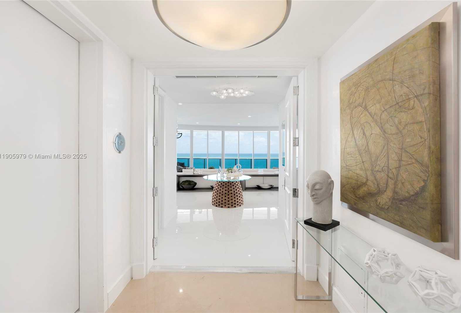 Small Image of 5959 COLLINS AVE #807, Miami Beach Number 2