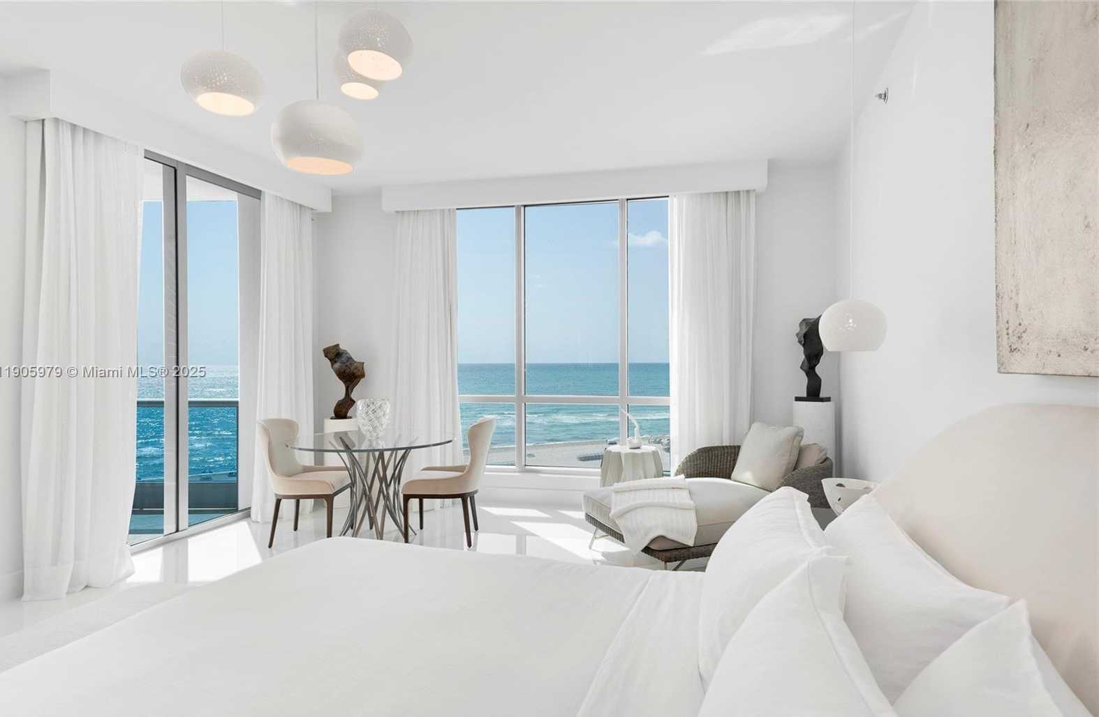Small Image of 5959 COLLINS AVE #807, Miami Beach Number 22