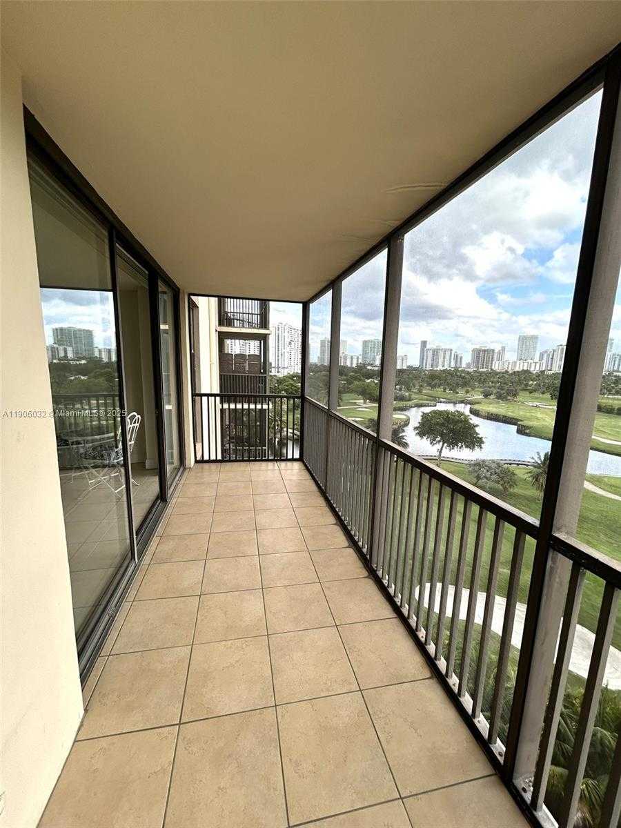 Small Image of 20379 WEST COUNTRY CLUB DR #1035, Aventura Number 18