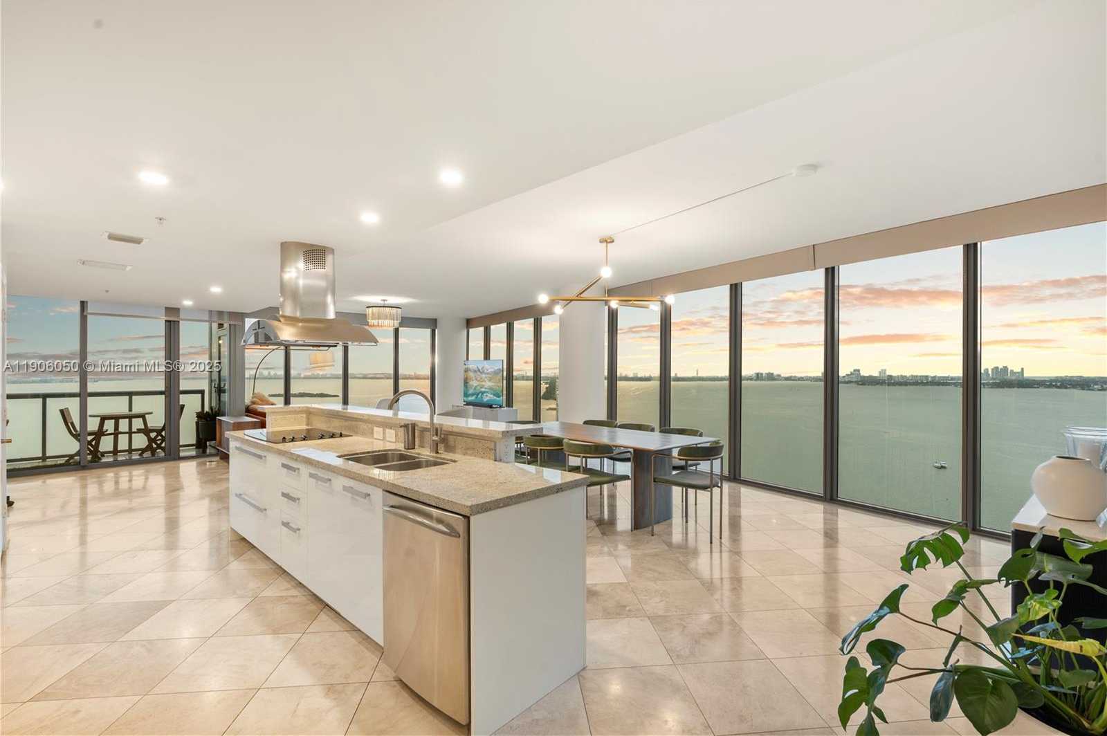 Small Image of 601 NORTH EAST 36TH ST #2312, Miami Number 5