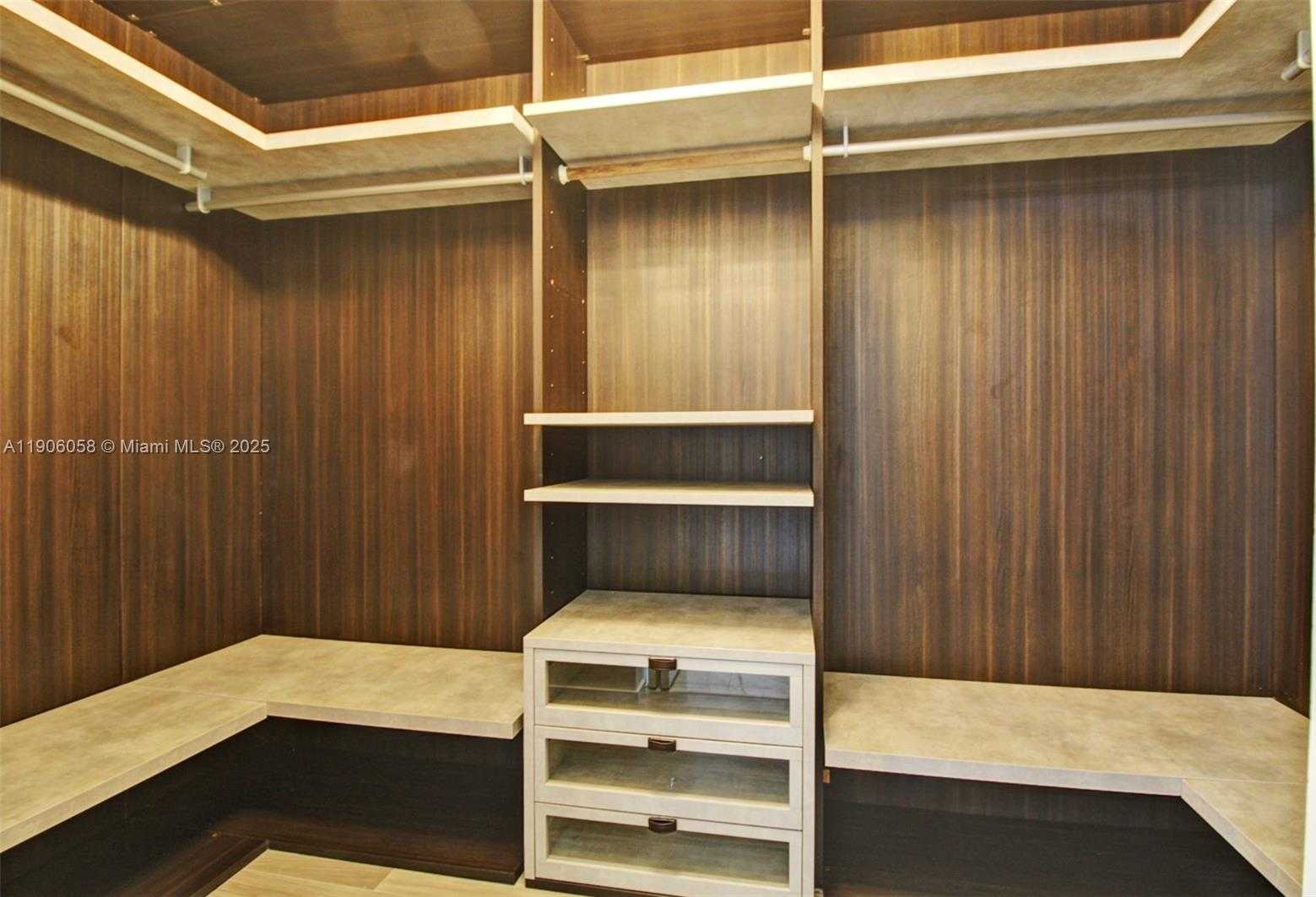 Small Image of 801 SOUTH MIAMI AVE #4309, Miami Number 13