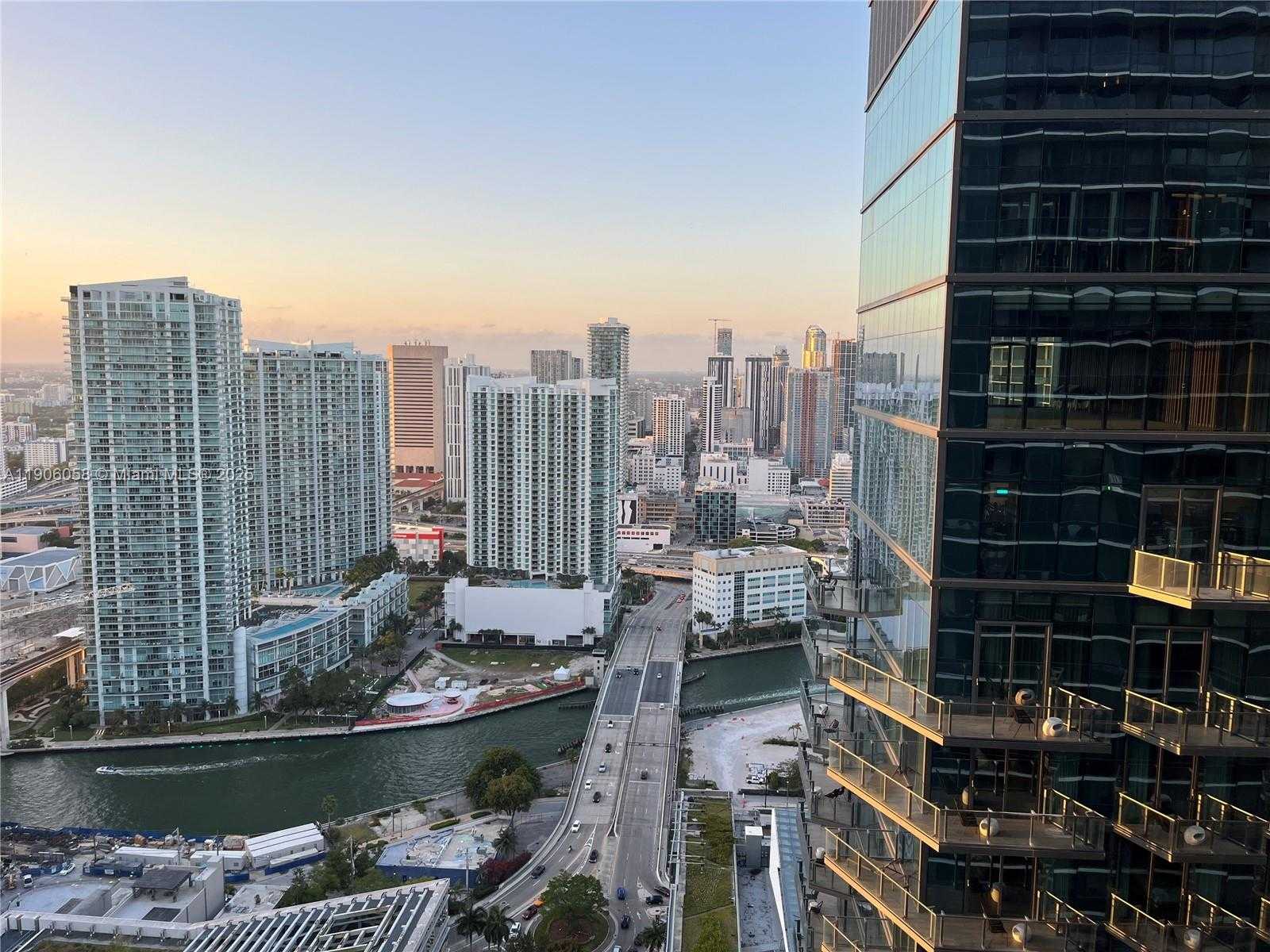 Small Image of 801 SOUTH MIAMI AVE #4309, Miami Number 17