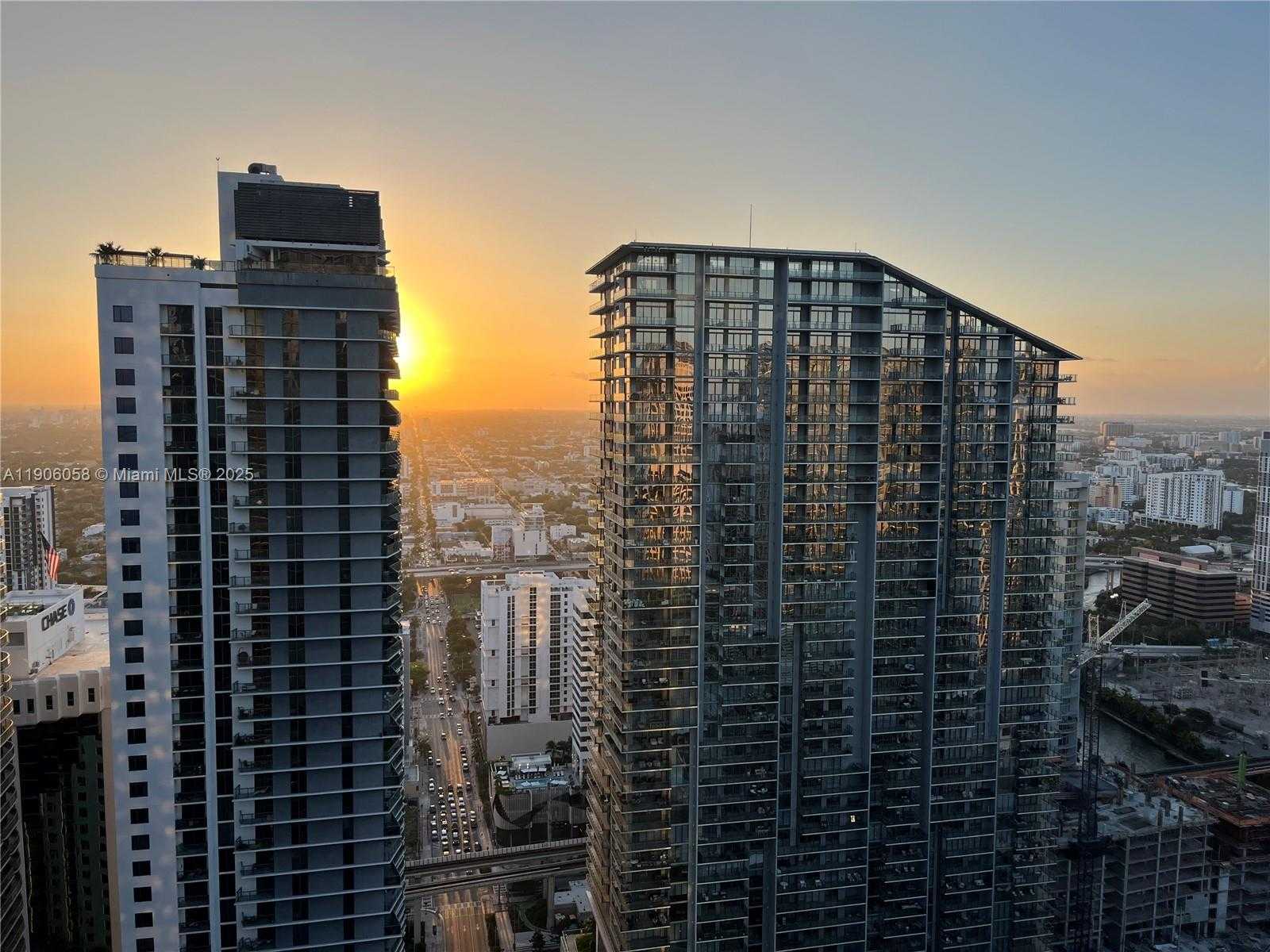 Small Image of 801 SOUTH MIAMI AVE #4309, Miami Number 18