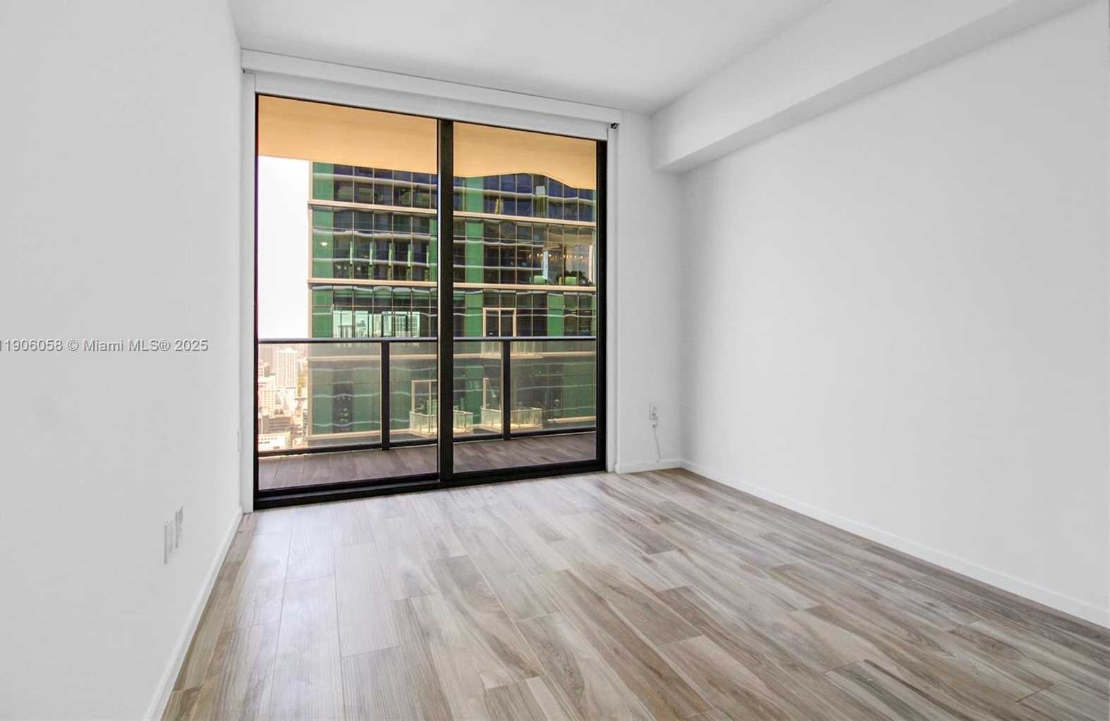 Small Image of 801 SOUTH MIAMI AVE #4309, Miami Number 22