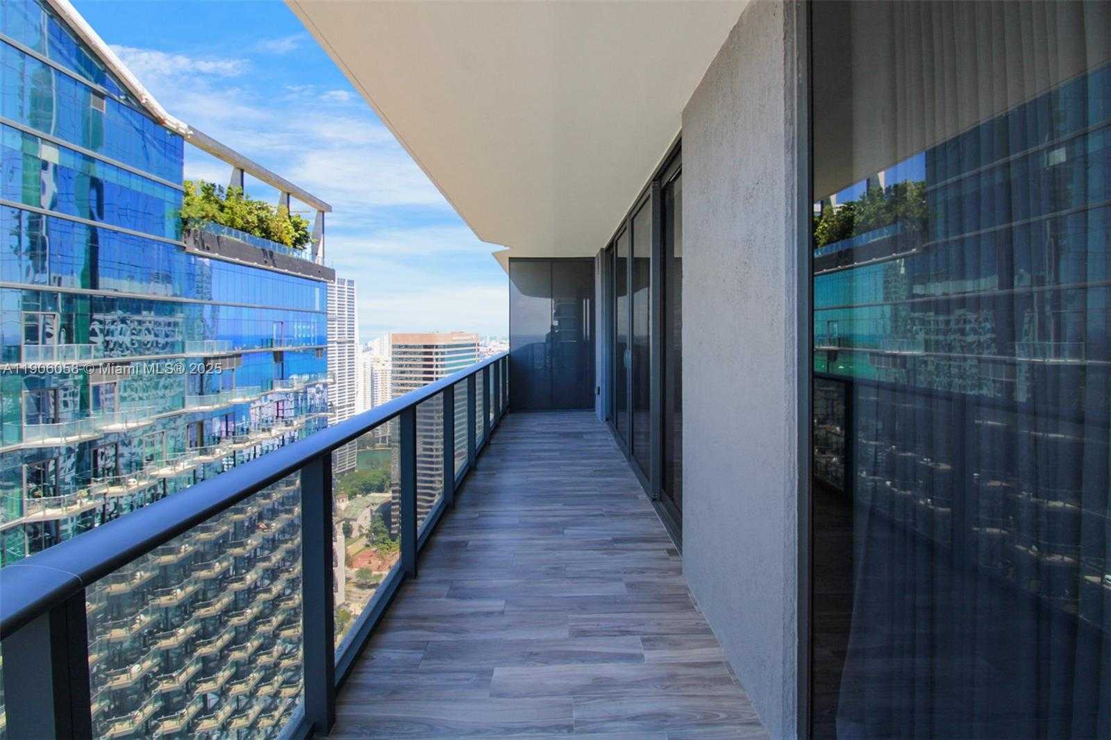 Small Image of 801 SOUTH MIAMI AVE #4309, Miami Number 25