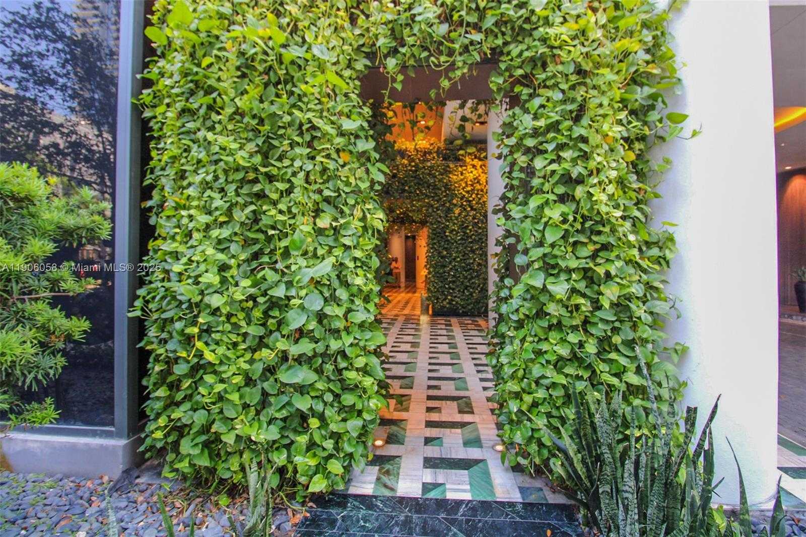 Small Image of 801 SOUTH MIAMI AVE #4309, Miami Number 32