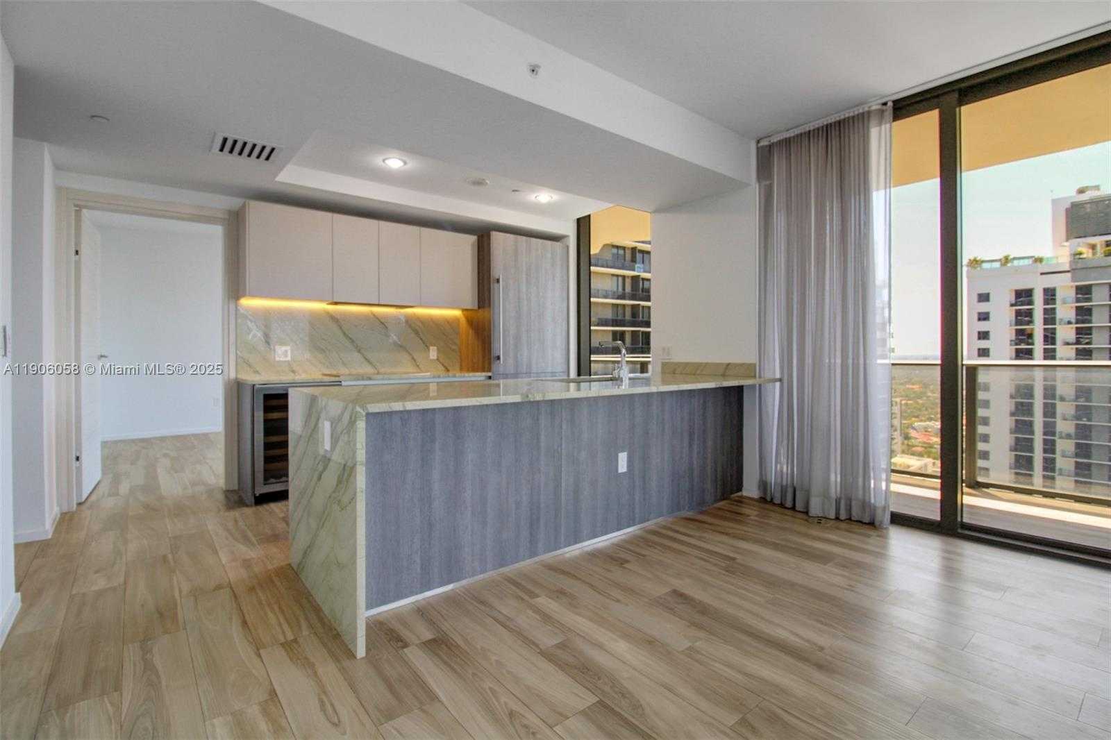 Small Image of 801 SOUTH MIAMI AVE #4309, Miami Number 5