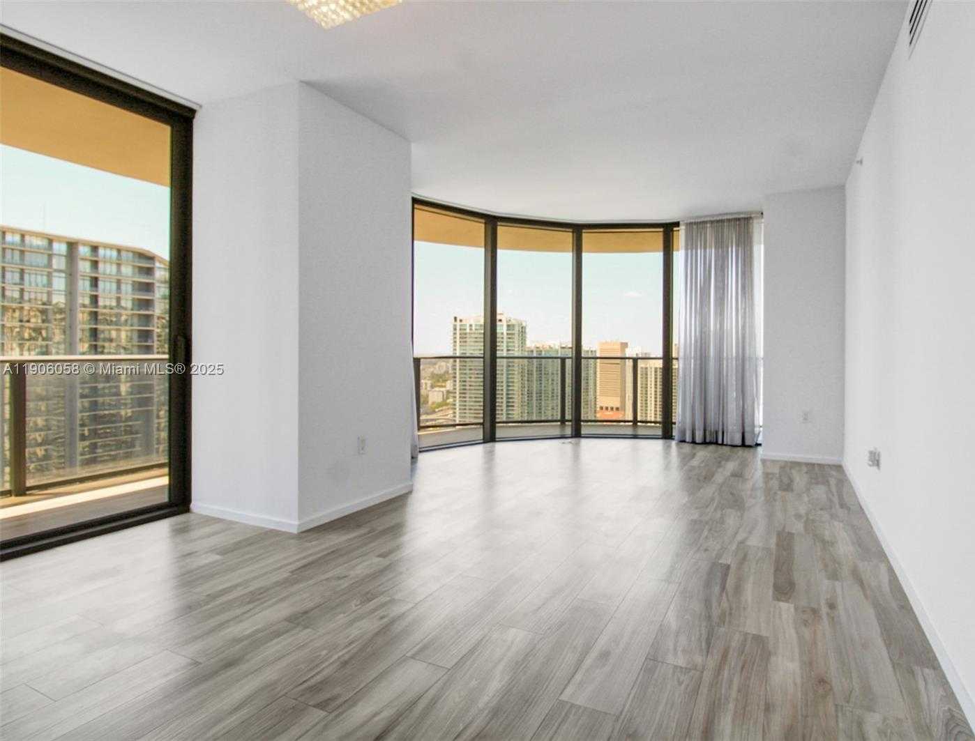 Small Image of 801 SOUTH MIAMI AVE #4309, Miami Number 7