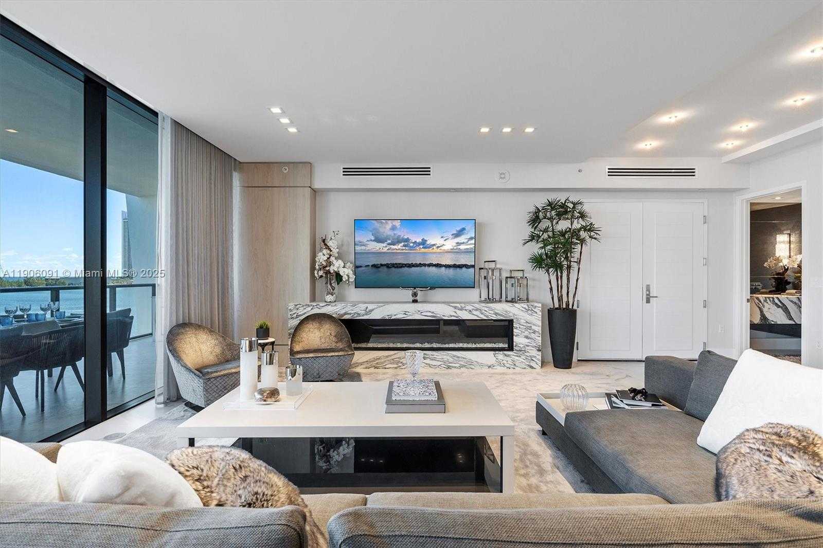 Small Image of 5500 ISLAND ESTATES DR #501, Aventura Number 10