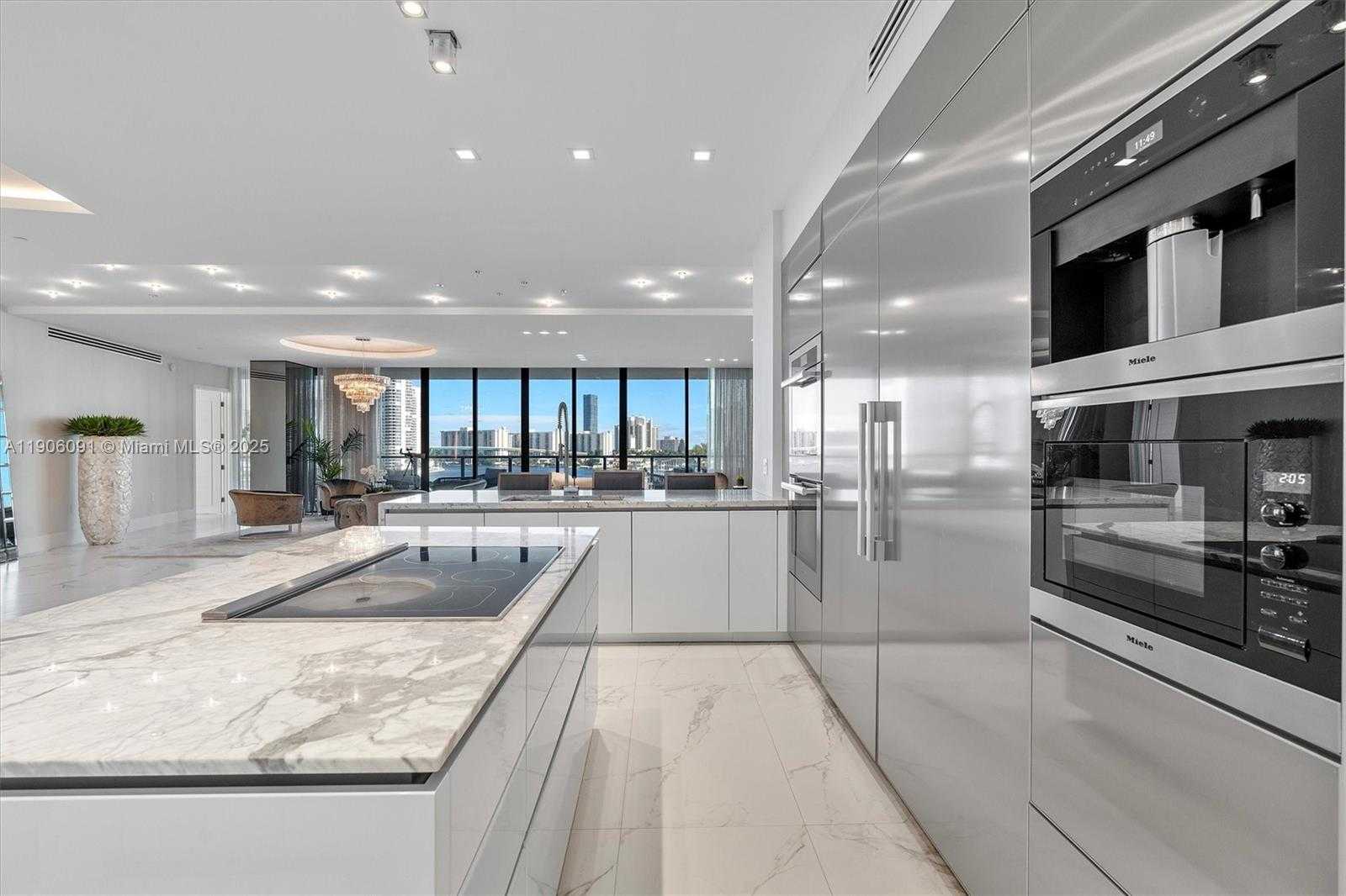 Small Image of 5500 ISLAND ESTATES DR #501, Aventura Number 17