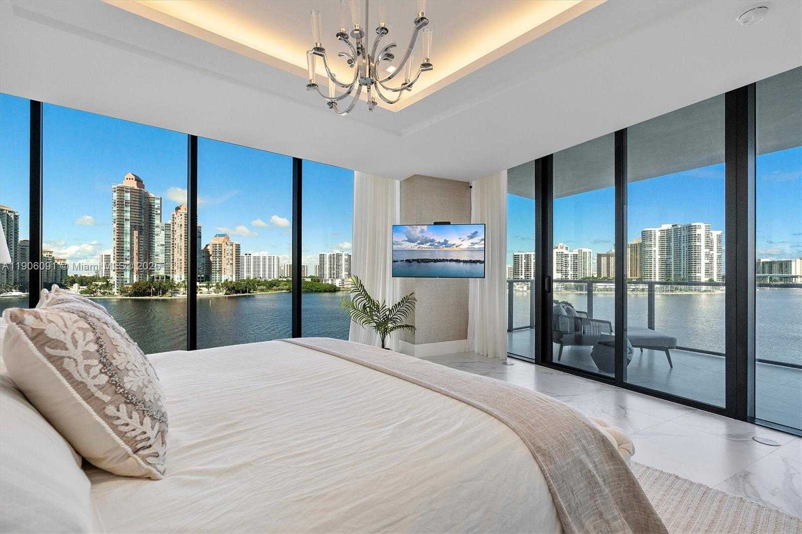 Small Image of 5500 ISLAND ESTATES DR #501, Aventura Number 24