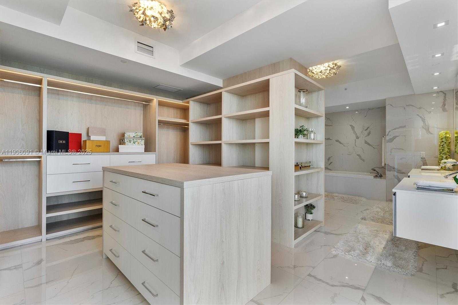 Small Image of 5500 ISLAND ESTATES DR #501, Aventura Number 26