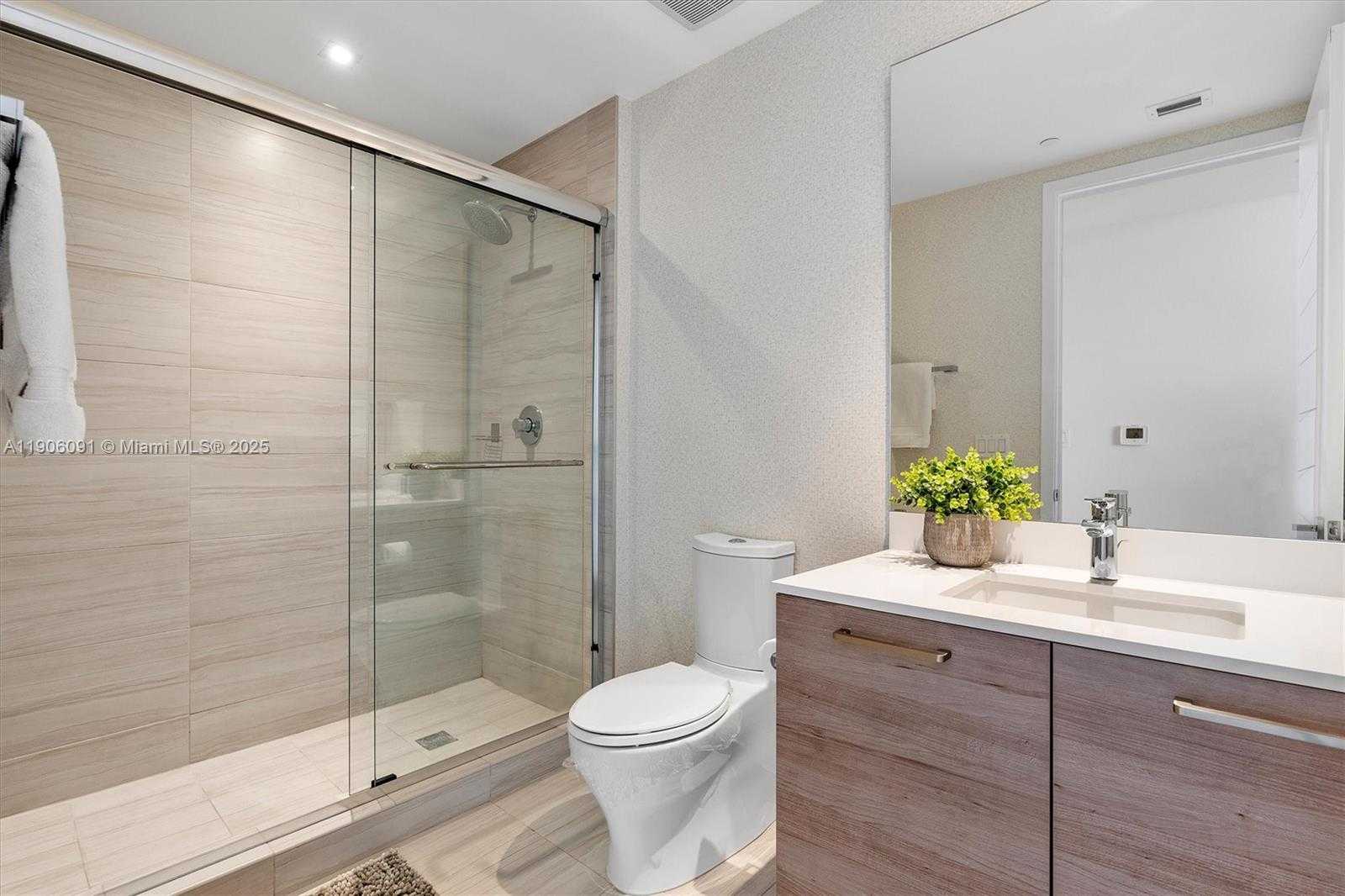 Small Image of 5500 ISLAND ESTATES DR #501, Aventura Number 35