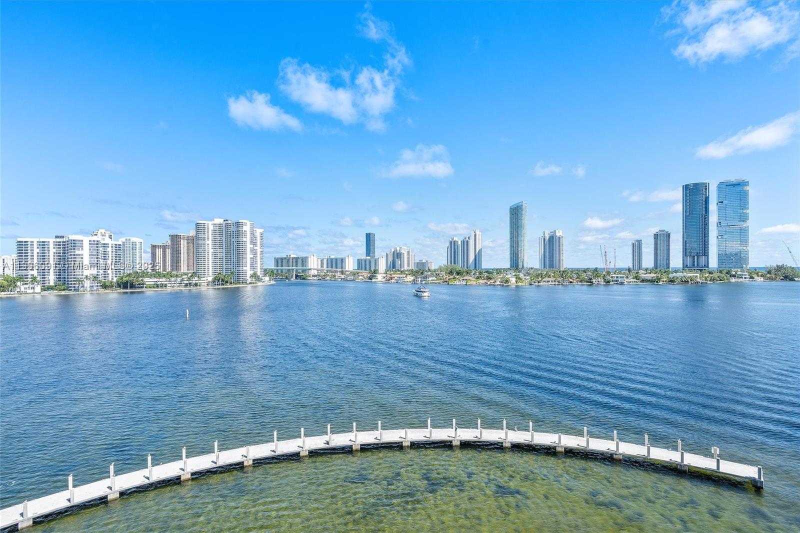 Small Image of 5500 ISLAND ESTATES DR #501, Aventura Number 40