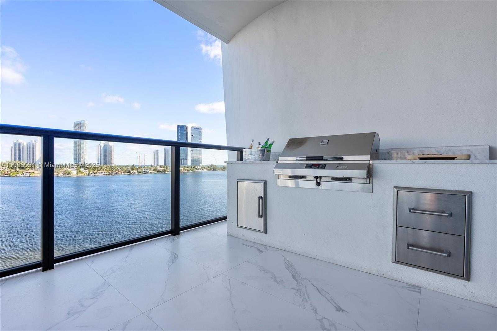 Small Image of 5500 ISLAND ESTATES DR #501, Aventura Number 44