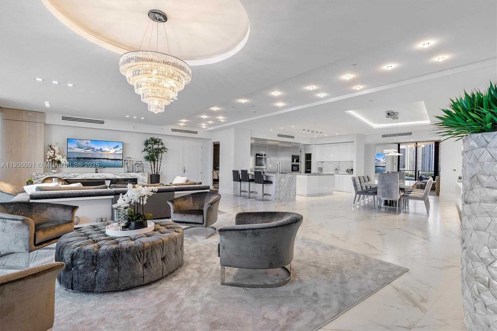 Small Image of 5500 ISLAND ESTATES DR #501, Aventura Number 7