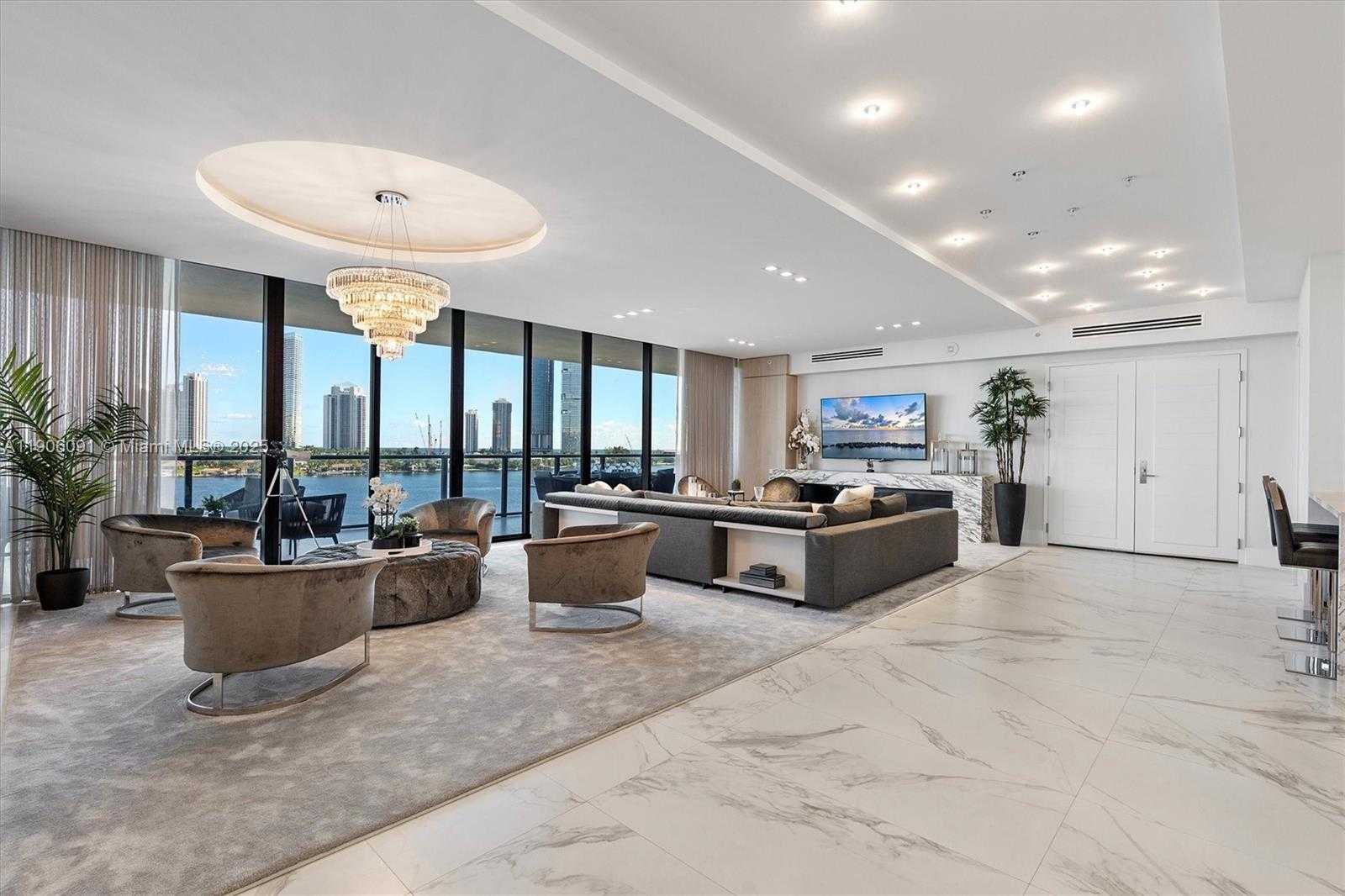 Small Image of 5500 ISLAND ESTATES DR #501, Aventura Number 8